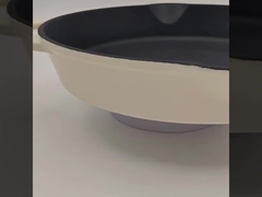 de pan van het emailgietijzer