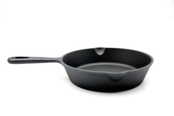 De Koekepan van het 6/8/10 die DuimGietijzer pre wordt gekruid voor schroeit, Sauté, bakt Al Fornuis