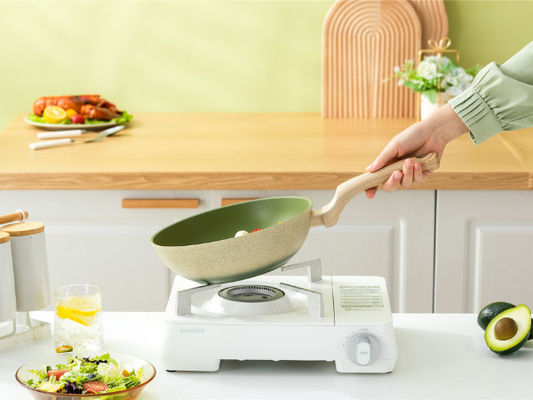 13Inch Chinese Aluminiumwok Pan With Tempered Glass Lid en niet Stokdeklaag