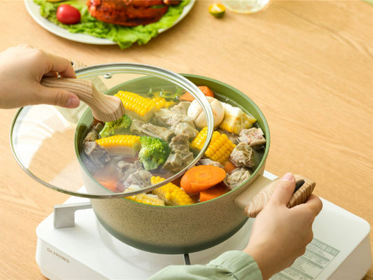 Van de Braadpanpan non stick with heat van het hoge Prestatiesaluminium de Bestand Handvatten en Glasdeksel